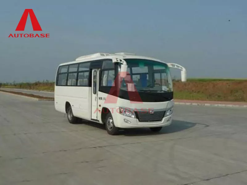 ডংফেং যাত্রীবাহী কোচ